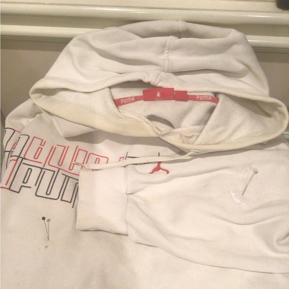 💕Host Pick💕🛍2 for$40🛍Puma men’s white slip on hoodie - Picture 4 of 4